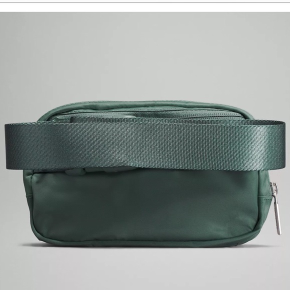 NWT Everywhere Belt Bag 1L Tide Water Teal - Lululemon , brand new, regular size - Picture 5 of 16